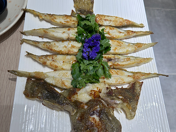 團(tuán)餐